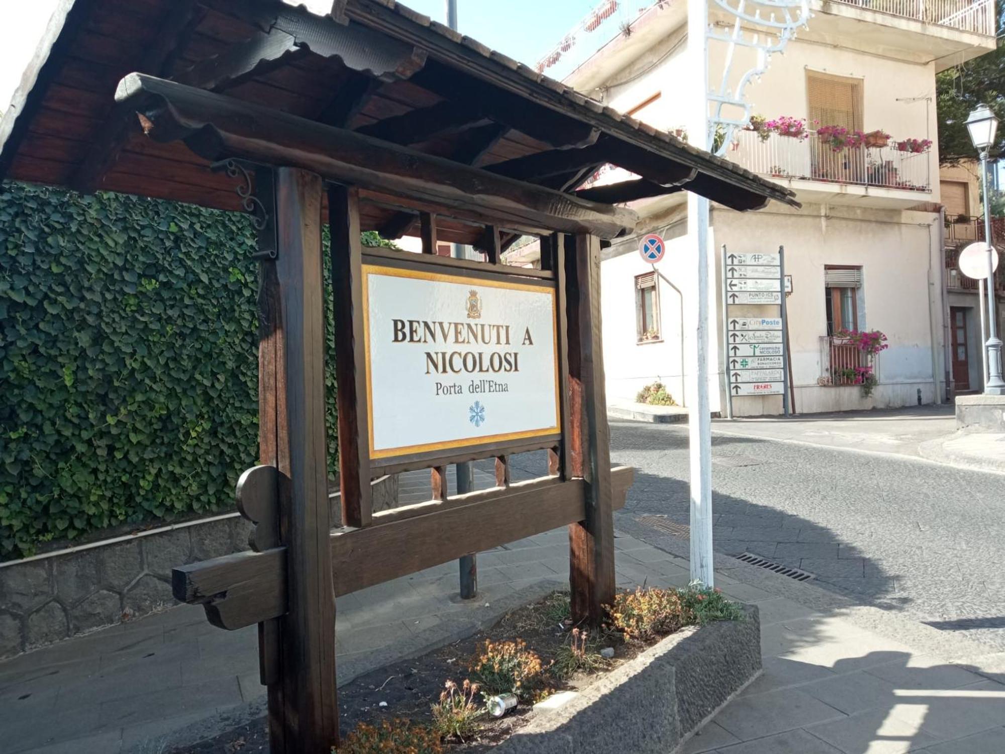 La Casa Di Ary Alle Pendici Dell'etna *